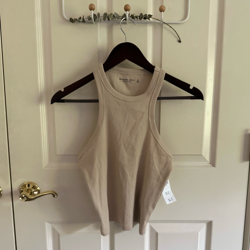 Abercrombie & Fitch Women’s Beige Ribbed Scuba Tank Top Size Medium NWT